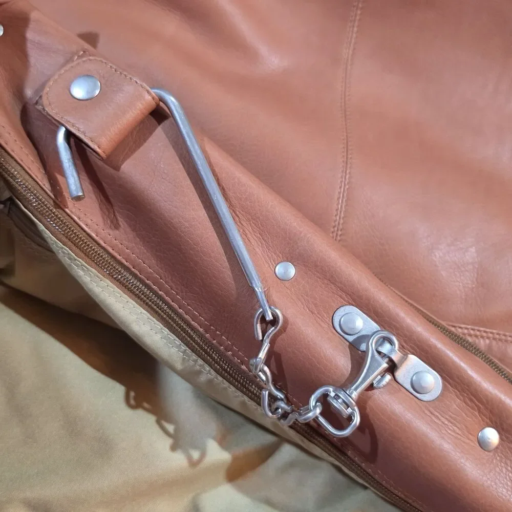 Piel Tan Leather Executive Expandable Garment Bag Travel Business Casual Unisex